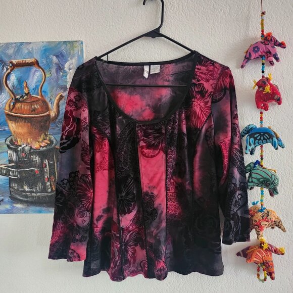 Goth Burgandy/Black Mid-Sleeve Blouse - Picture 1 of 3